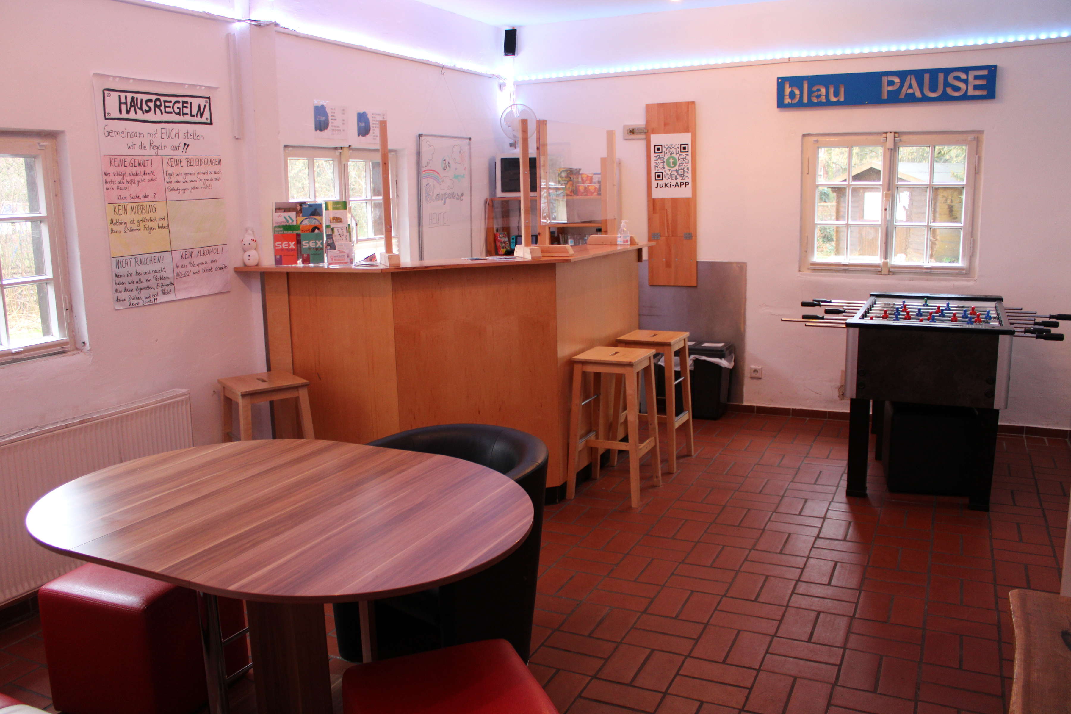 Hier siehst du einen Teil des Cafébereichs vom Jugendcafé Blaupause